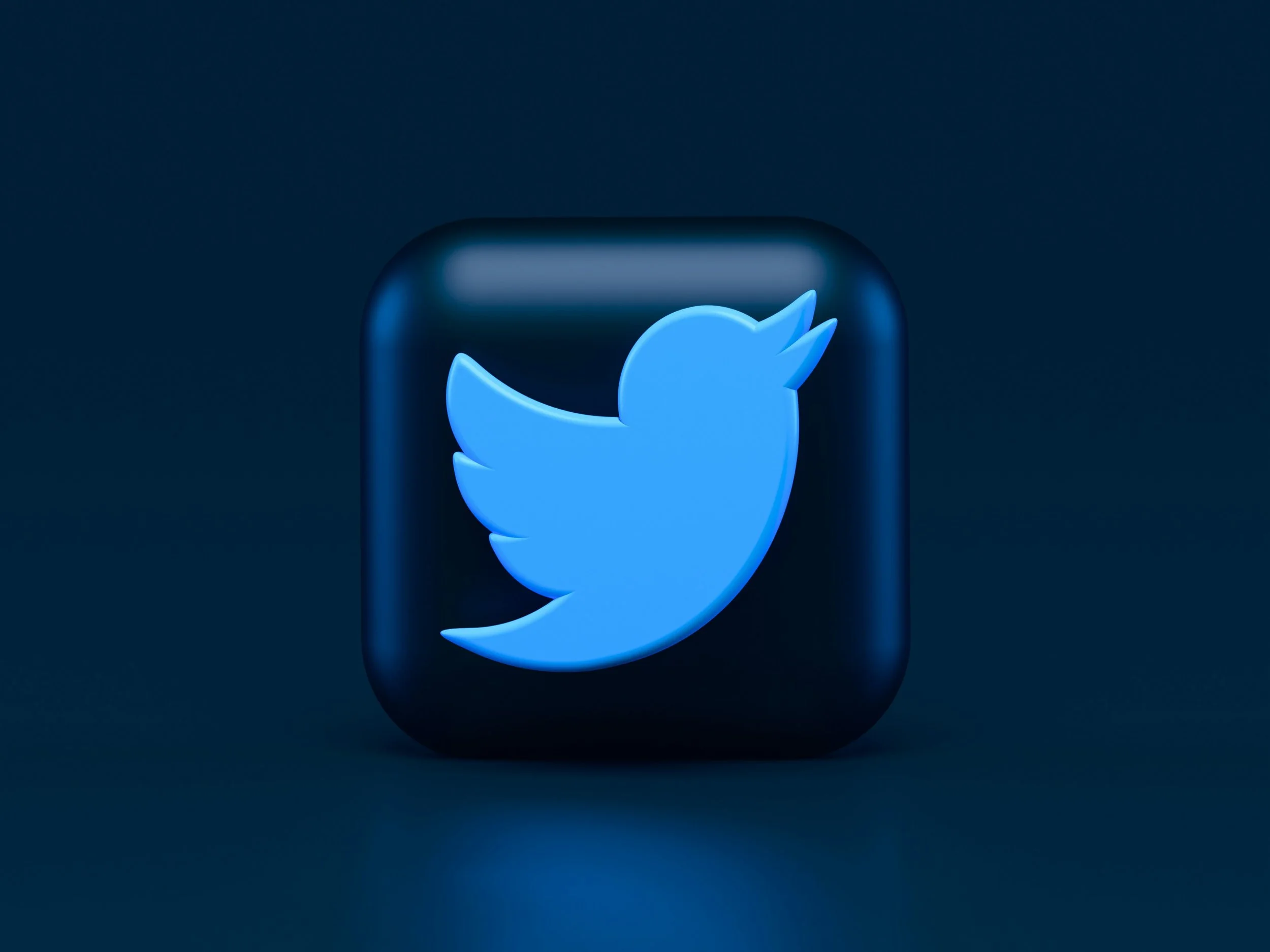 Social media listening, monitoring customer feedback on X and online communities